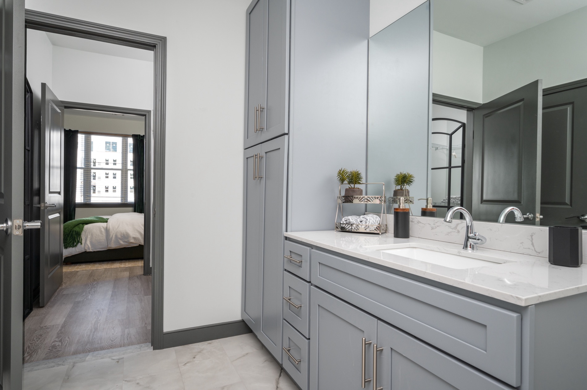 Alternate view of the Model 1BR Bathroom